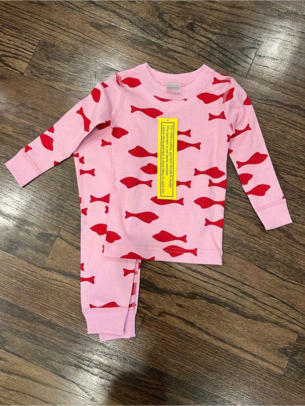 NWT Hanna Andersson Pink Pajama Set with Red Fish Print